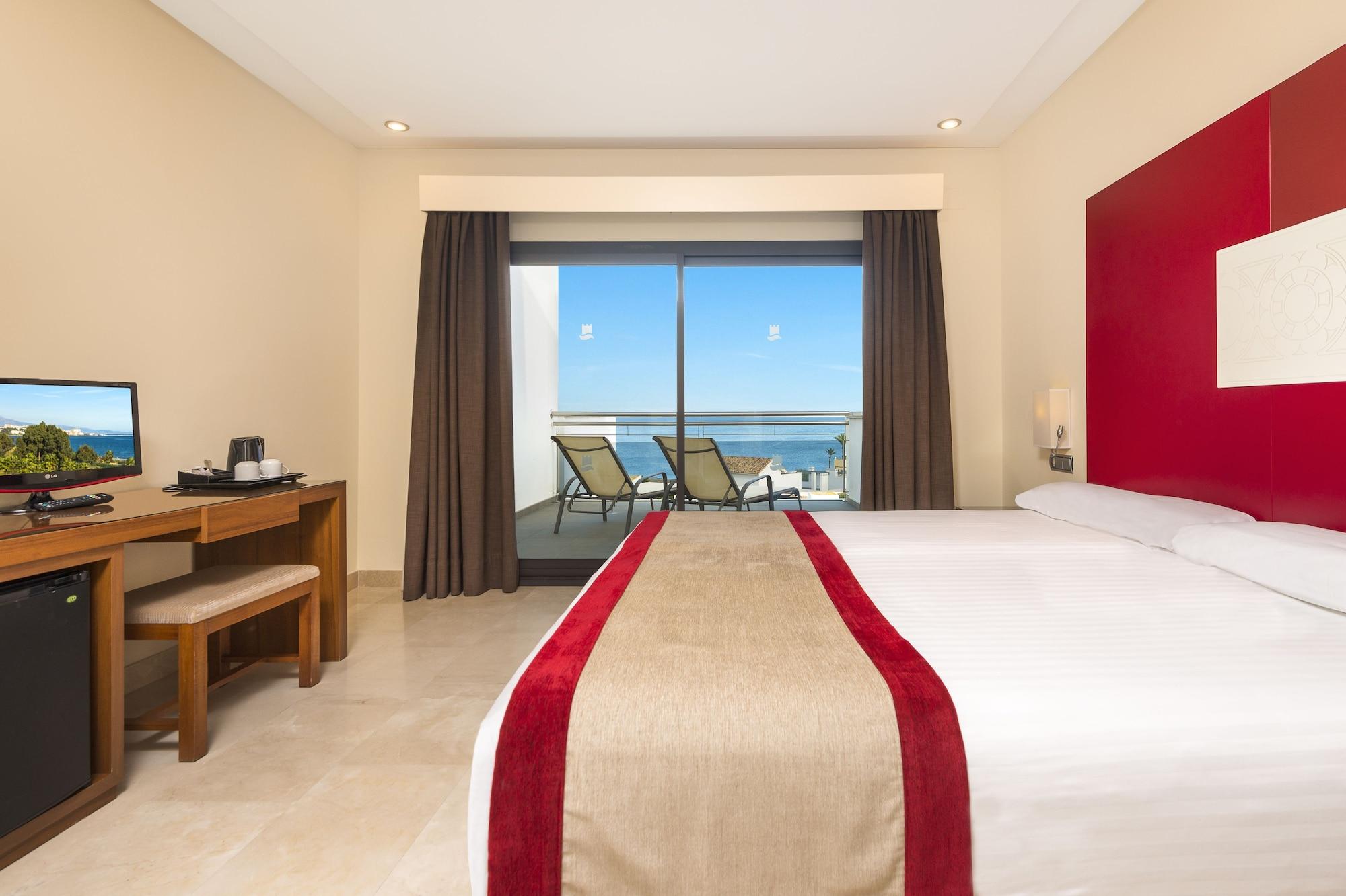 & Hotel Estepona
